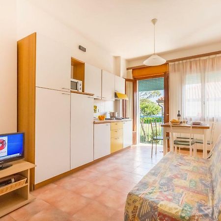 Residence Cristallo Каорле Екстериор снимка